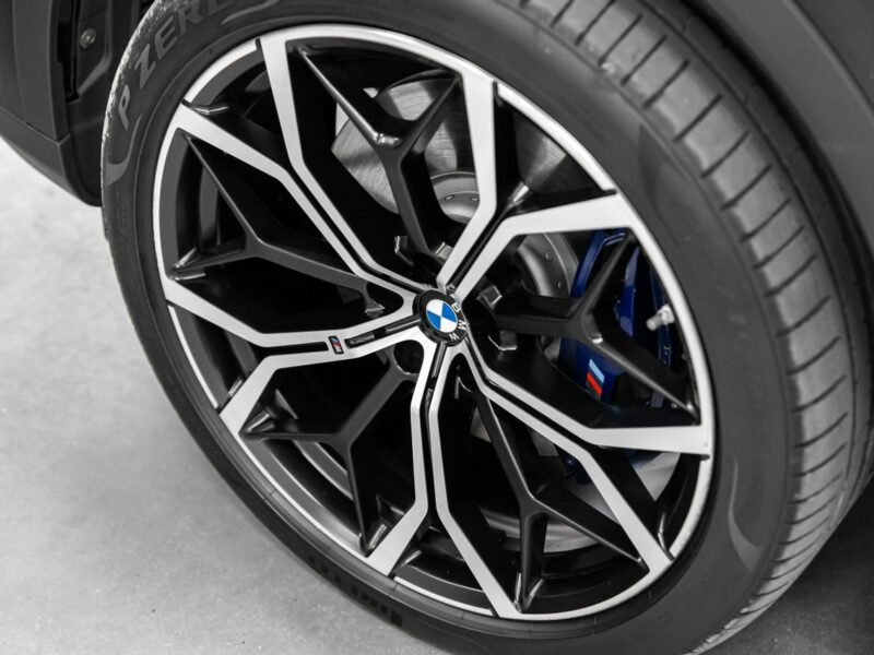 BMW X7 Polska. Individual. Bezwypadkowy. Monitory. FV 23%. G07 (2019-)