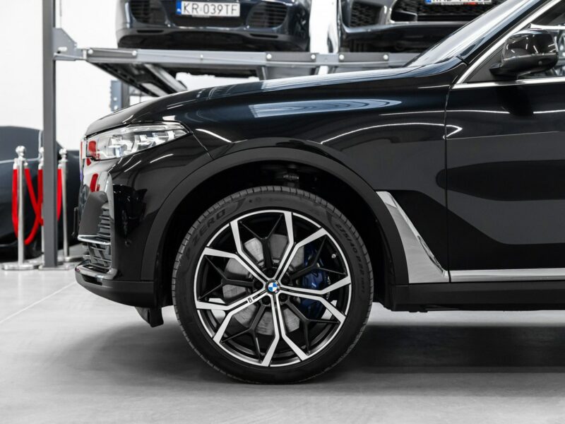 BMW X7 Polska. Individual. Bezwypadkowy. Monitory. FV 23%. G07 (2019-)