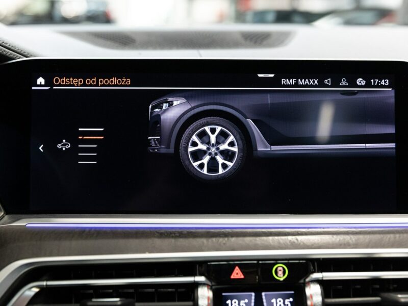 BMW X7 Polska. Individual. Bezwypadkowy. Monitory. FV 23%. G07 (2019-)