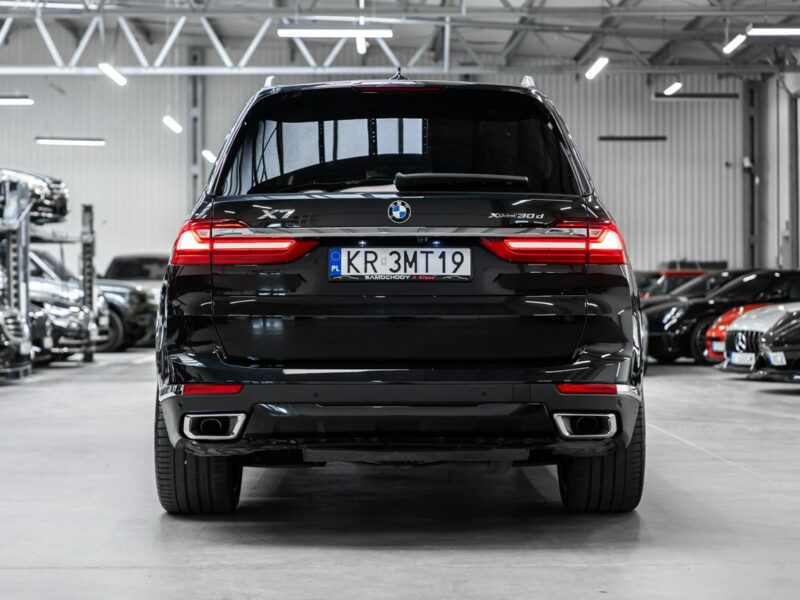 BMW X7 Polska. Individual. Bezwypadkowy. Monitory. FV 23%. G07 (2019-)