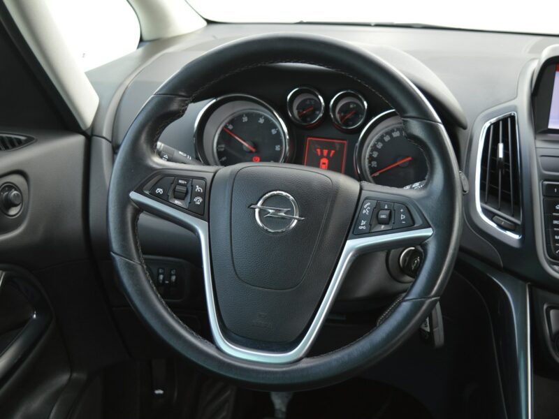 Opel Zafira 1.6 CDTi 7-osób Navi Kamera 186 tys.km. Euro-6b C (2011-)