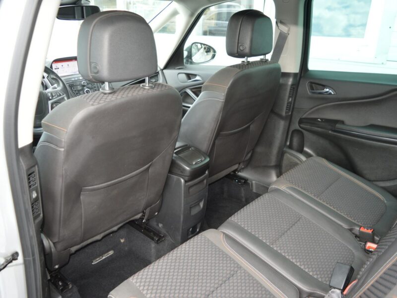 Opel Zafira 1.6 CDTi 7-osób Navi Kamera 186 tys.km. Euro-6b C (2011-)