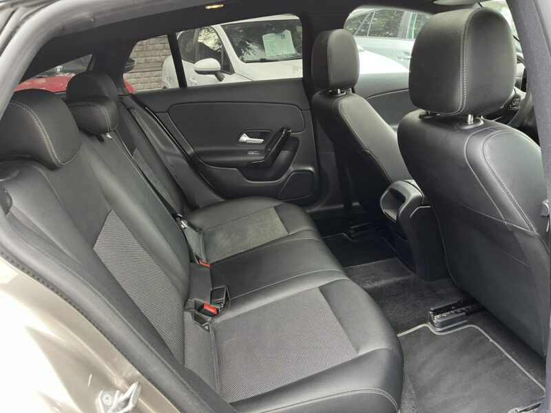 Mercedes CLA 180 1wł* 100% Bez wypadek* Panoramach * LED* FV23%* Kamera* Stan Idealny II (2019-)