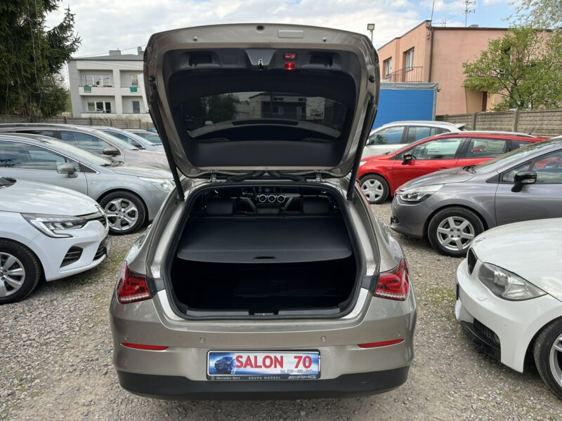 Mercedes CLA 180 1wł* 100% Bez wypadek* Panoramach * LED* FV23%* Kamera* Stan Idealny II (2019-)