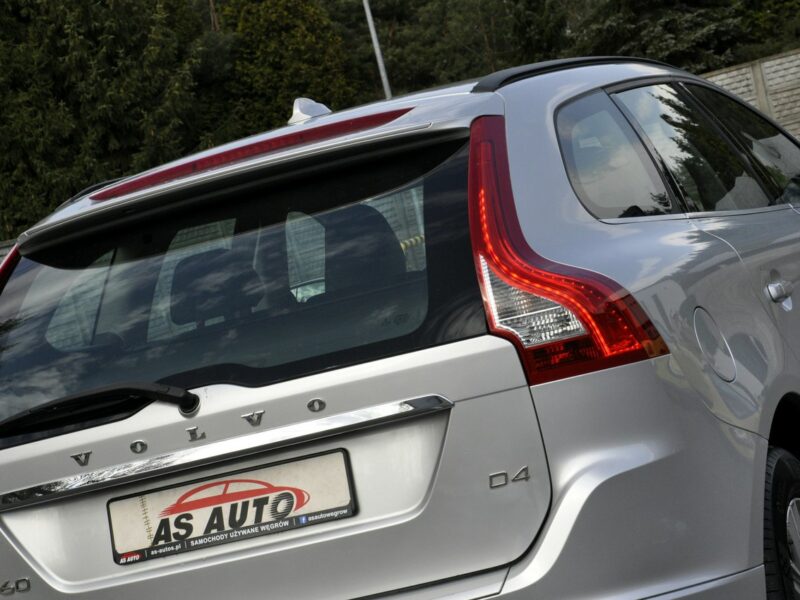 Volvo XC 60 2,0D4 190KM Momentum/Navi/Skóra/Alufelgi/Led/Xenon/Serwis/ I (2008-2017)