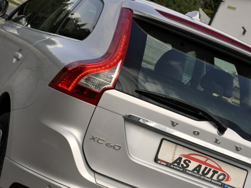 Volvo XC 60 2,0D4 190KM Momentum/Navi/Skóra/Alufelgi/Led/Xenon/Serwis/ I (2008-2017)