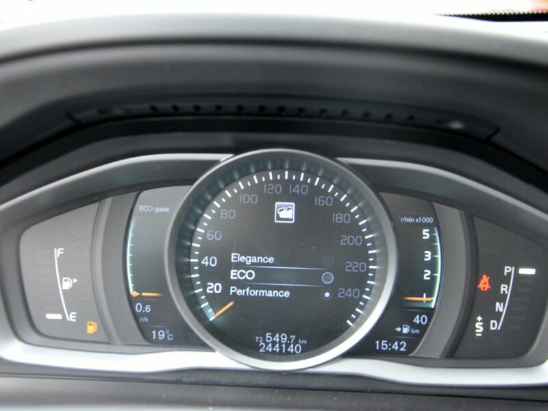 Volvo XC 60 2,0D4 190KM Momentum/Navi/Skóra/Alufelgi/Led/Xenon/Serwis/ I (2008-2017)