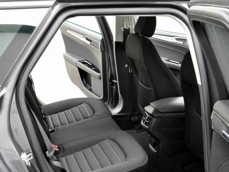 Ford Mondeo 2,0TDCi 150KM Business/Alu/Pod.Fotele/SerwisASO/Zadbany/Tempomat Mk5 (2014-)
