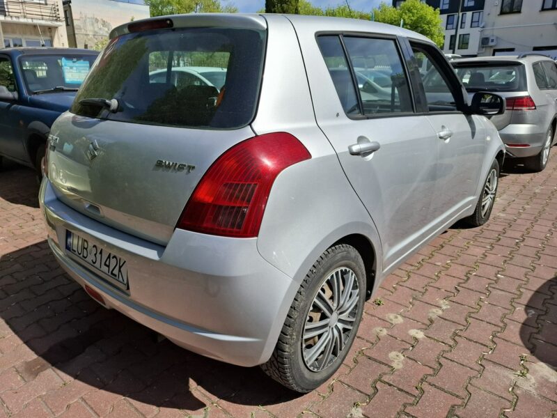 Suzuki Swift Zarejestrowany i Ubezpieczony w PL. Serwisowany. IV (2004-2010)