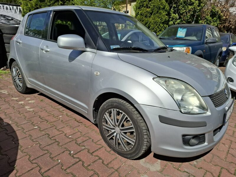 Suzuki Swift Zarejestrowany i Ubezpieczony w PL. Serwisowany. IV (2004-2010)