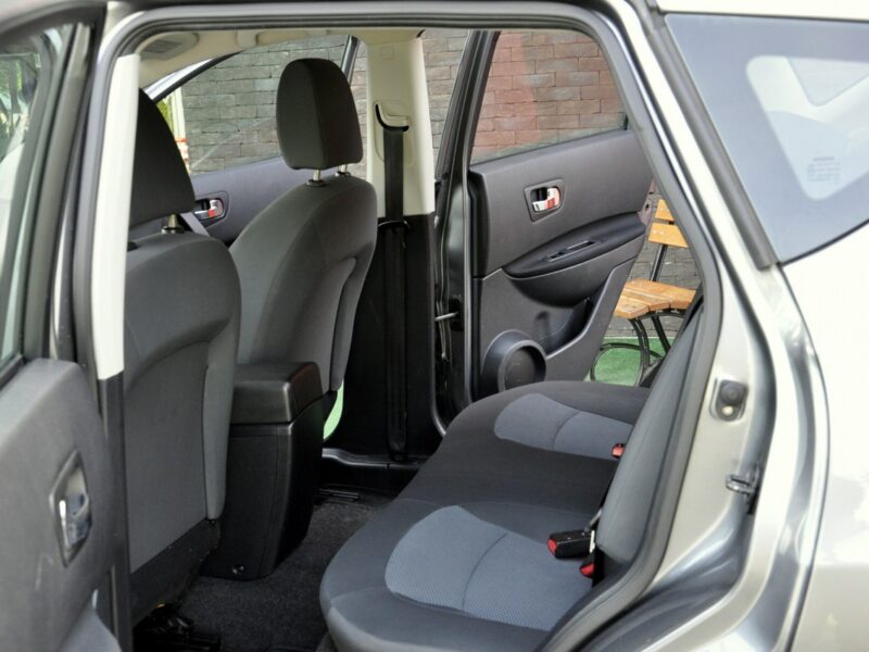 Nissan Qashqai 1,6i 117KM TEKNA/Alufelgi/Serwisowany/AUX/Pod.Fotele/Navi I (2007-2013)