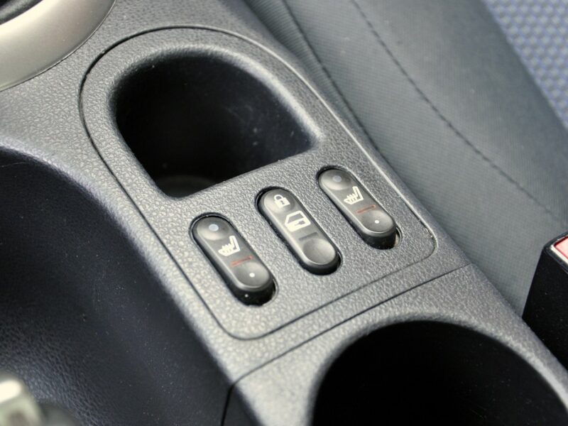 Nissan Qashqai 1,6i 117KM TEKNA/Alufelgi/Serwisowany/AUX/Pod.Fotele/Navi I (2007-2013)