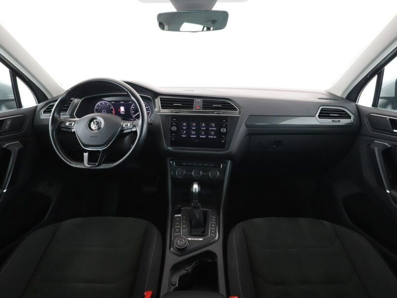 Volkswagen Tiguan R-Line 4X4 180KM Navi Virtual Klimatyzacja Podgrzewane fotele II (2016-2024)
