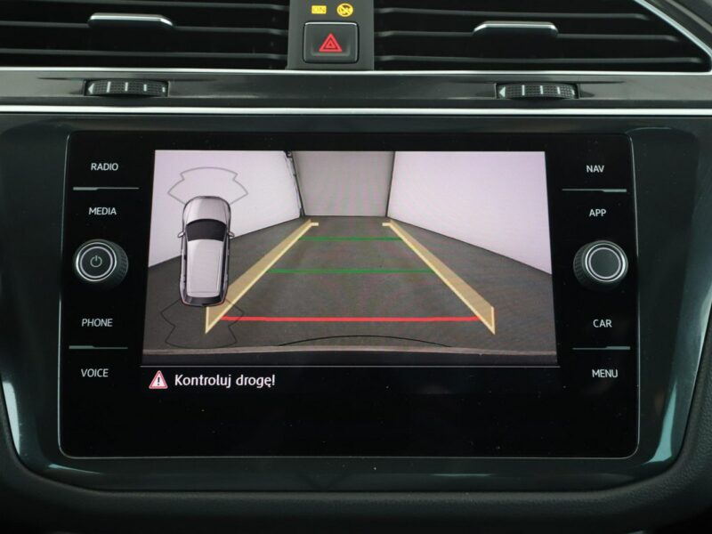 Volkswagen Tiguan R-Line 4X4 180KM Navi Virtual Klimatyzacja Podgrzewane fotele II (2016-2024)