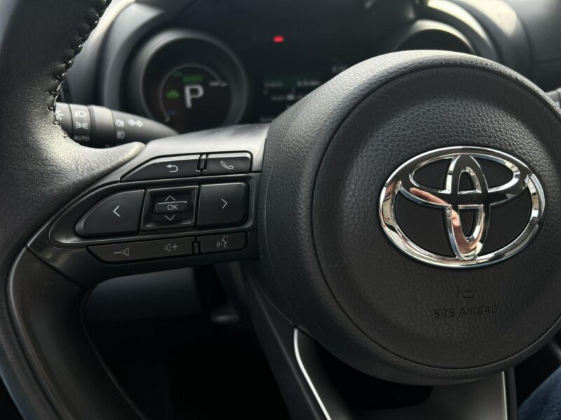 Toyota Yaris 1.5 Hybrid 116KM COMFORT STYLE TECH, salon Polska, gwarancja IV (2020-)