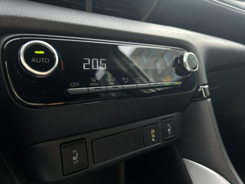 Toyota Yaris 1.5 Hybrid 116KM COMFORT STYLE TECH, salon Polska, gwarancja IV (2020-)