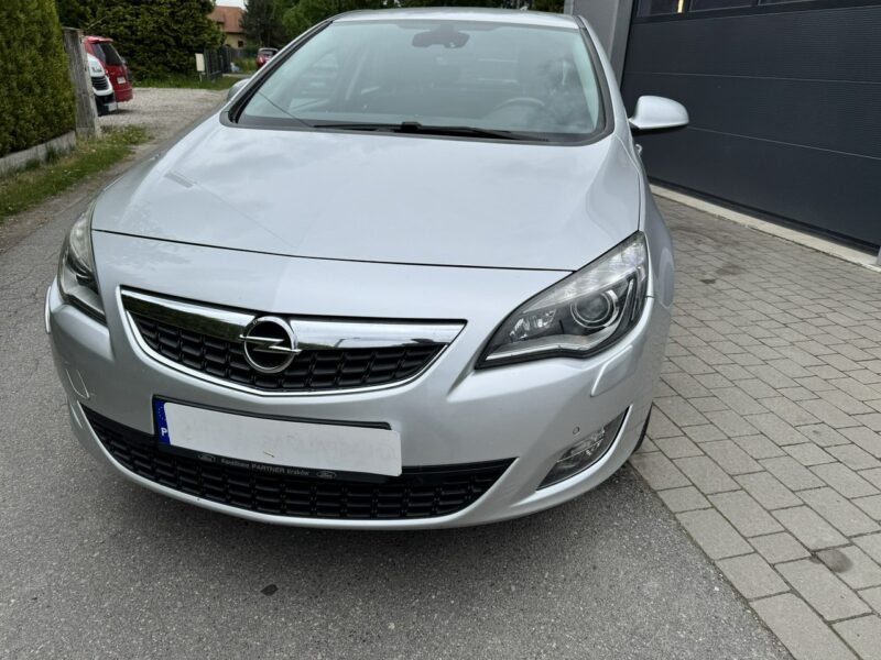 Opel Astra Sport Cosmo 1.4 turbo LPG J (2009-2019)