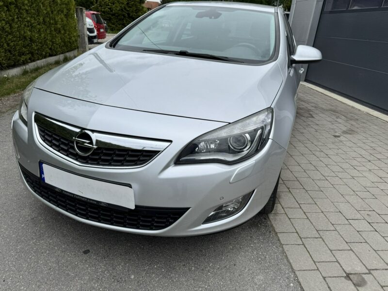 Opel Astra Sport Cosmo 1.4 turbo LPG J (2009-2019)