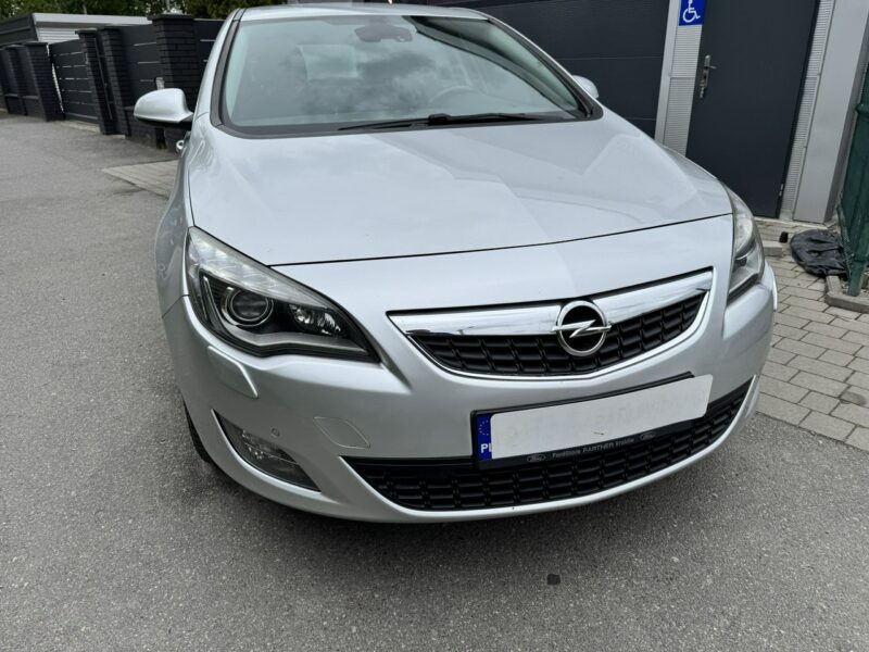 Opel Astra Sport Cosmo 1.4 turbo LPG J (2009-2019)