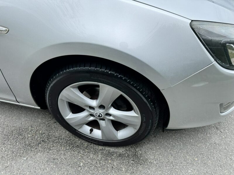 Opel Astra Sport Cosmo 1.4 turbo LPG J (2009-2019)