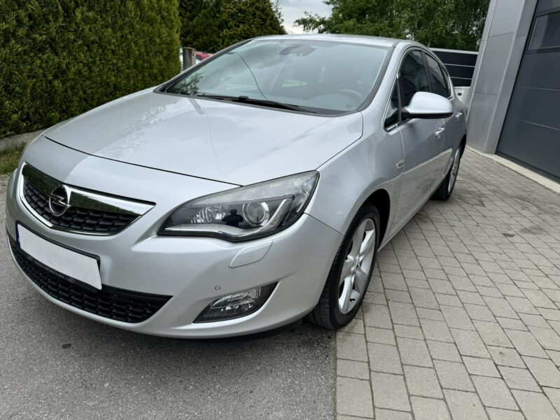 Opel Astra Sport Cosmo 1.4 turbo LPG J (2009-2019)