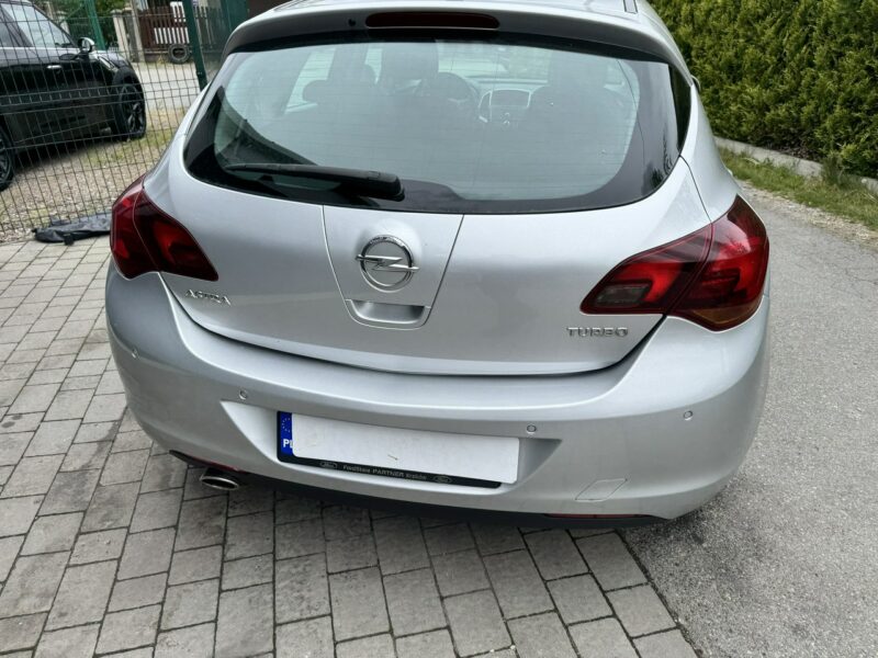 Opel Astra Sport Cosmo 1.4 turbo LPG J (2009-2019)