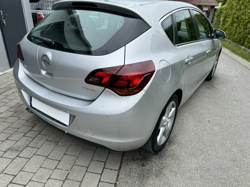 Opel Astra Sport Cosmo 1.4 turbo LPG J (2009-2019)