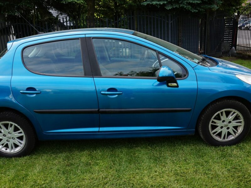Peugeot 207 super kolor zadbany. Polecam
