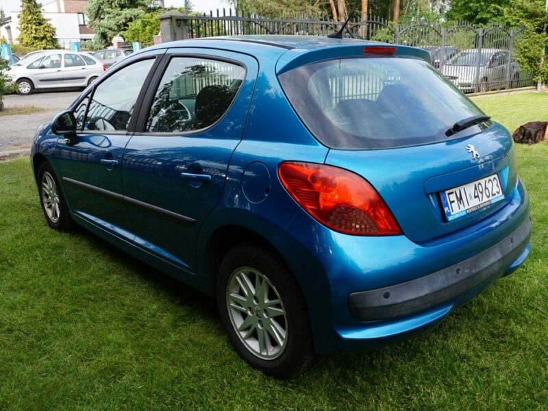 Peugeot 207 super kolor zadbany. Polecam