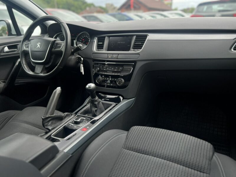 Peugeot 508 SW Stan bardzo dobry, bogato wyposażony, dach panoramiczny I (2010-2018)