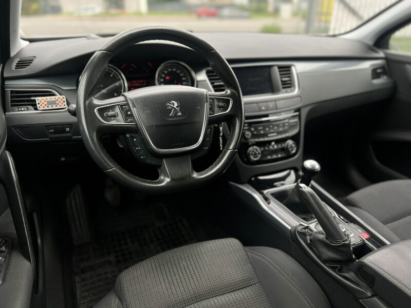 Peugeot 508 SW Stan bardzo dobry, bogato wyposażony, dach panoramiczny I (2010-2018)