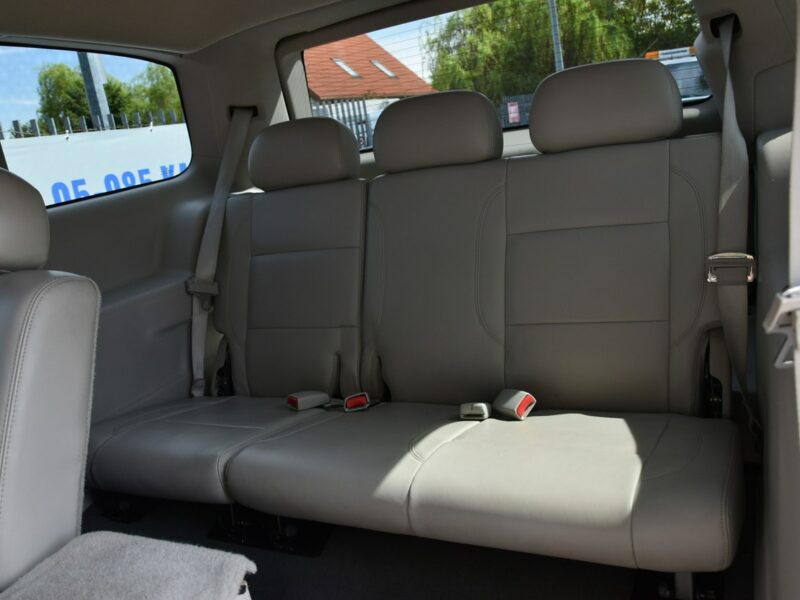 Chrysler Aspen Limited 5.7HEMi V8 340KM 2008r. 4x4 8os. Skóra Szyber NAVi Kamera