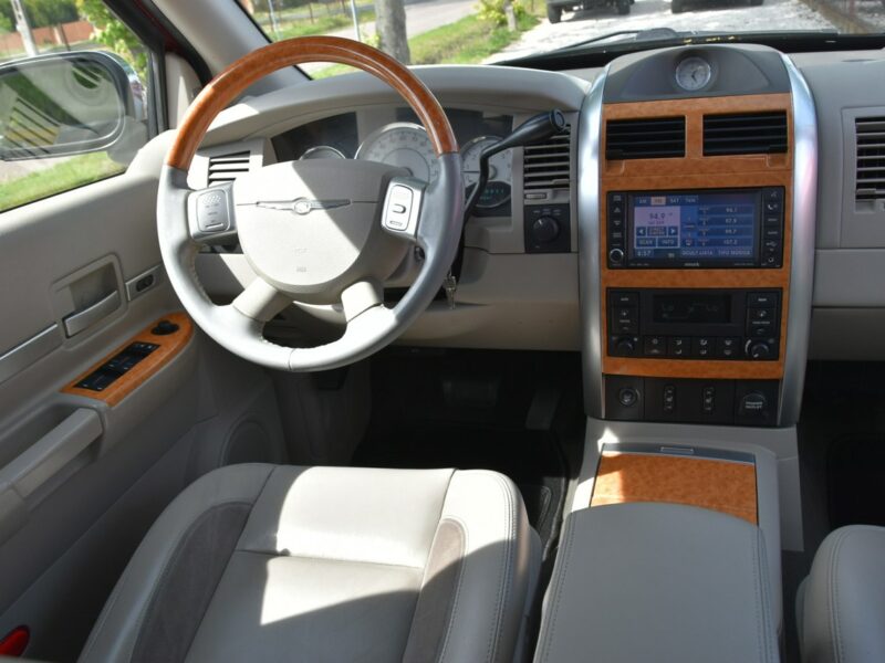 Chrysler Aspen Limited 5.7HEMi V8 340KM 2008r. 4x4 8os. Skóra Szyber NAVi Kamera