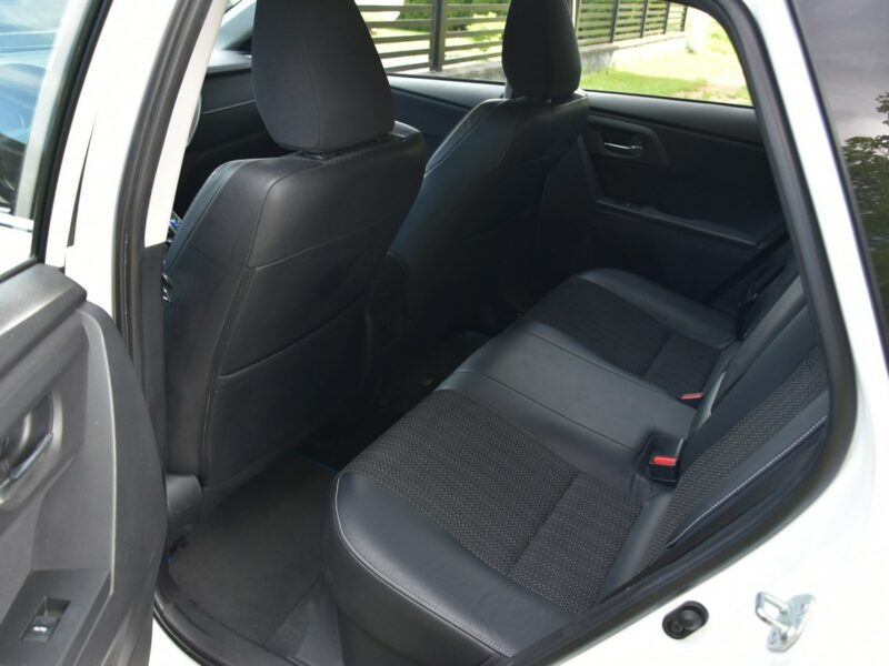 Toyota Auris Hybrid 1.8 136KM 2013r. Premnium Skóra NAVi Kamera LED 133tkm POLECAM II (2012-)
