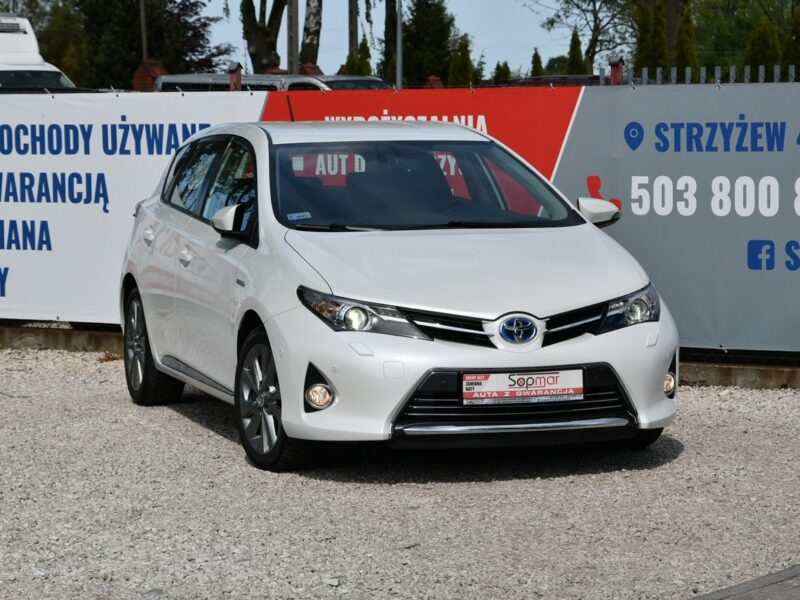 Toyota Auris Hybrid 1.8 136KM 2013r. Premnium Skóra NAVi Kamera LED 133tkm POLECAM II (2012-)