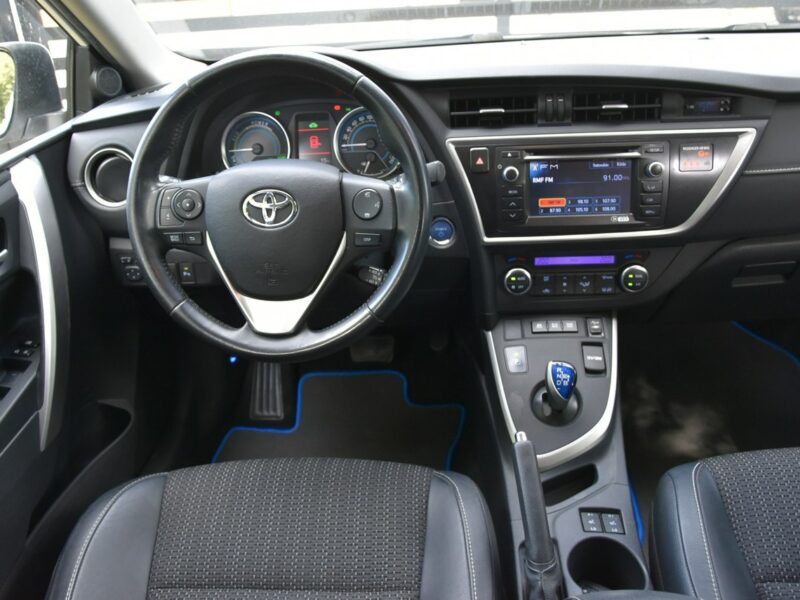 Toyota Auris Hybrid 1.8 136KM 2013r. Premnium Skóra NAVi Kamera LED 133tkm POLECAM II (2012-)