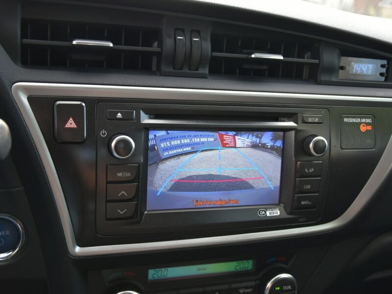Toyota Auris Hybrid 1.8 136KM 2013r. Premnium Skóra NAVi Kamera LED 133tkm POLECAM II (2012-)