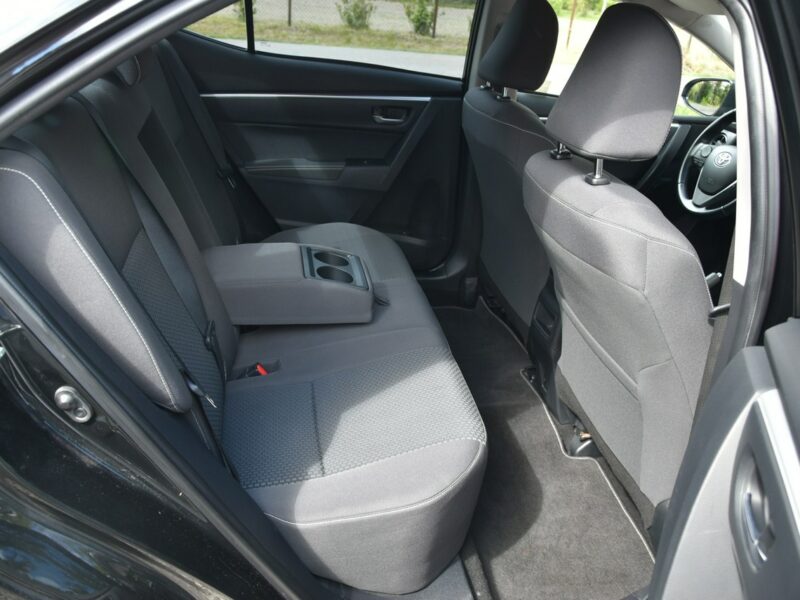 Toyota Corolla 1.6Valvematic 132KM 2018r. lift SALON Climatronic Kamera LED 47tkm Seria E16 (2012-)