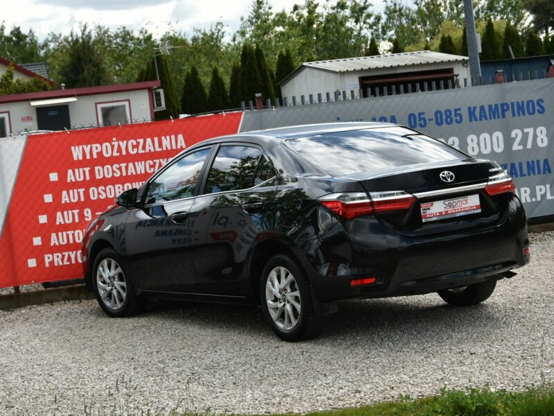 Toyota Corolla 1.6Valvematic 132KM 2018r. lift SALON Climatronic Kamera LED 47tkm Seria E16 (2012-)