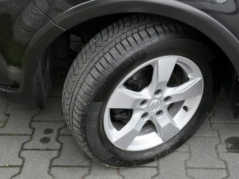 Suzuki SX4 1,6i 120KM Premium/Alu/KeyLessGo/Parktronic/Relingi/Serwisowany/PDC I (2006-2013)