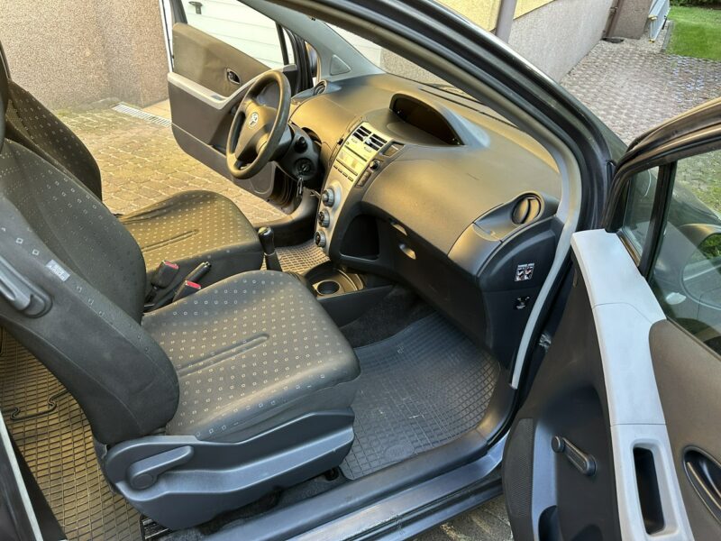 Toyota Yaris Polski salon/Rozrząd łańcuch/Mocna benz/Klimatyzacja/Isofix II (2005-2011)