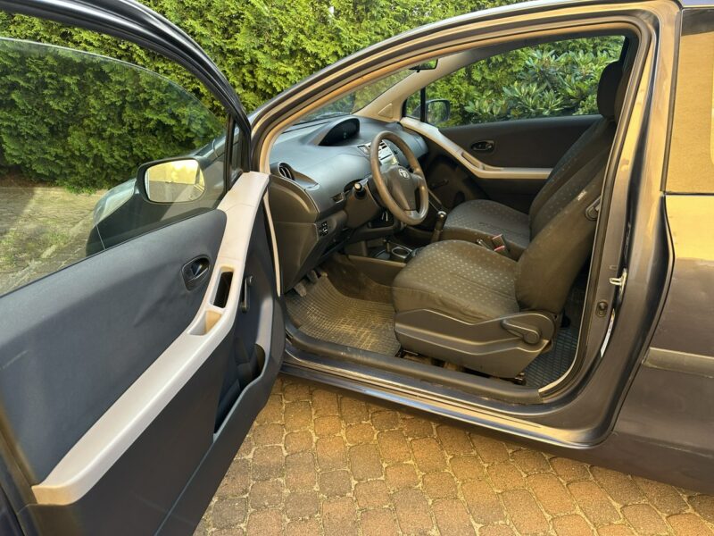 Toyota Yaris Polski salon/Rozrząd łańcuch/Mocna benz/Klimatyzacja/Isofix II (2005-2011)
