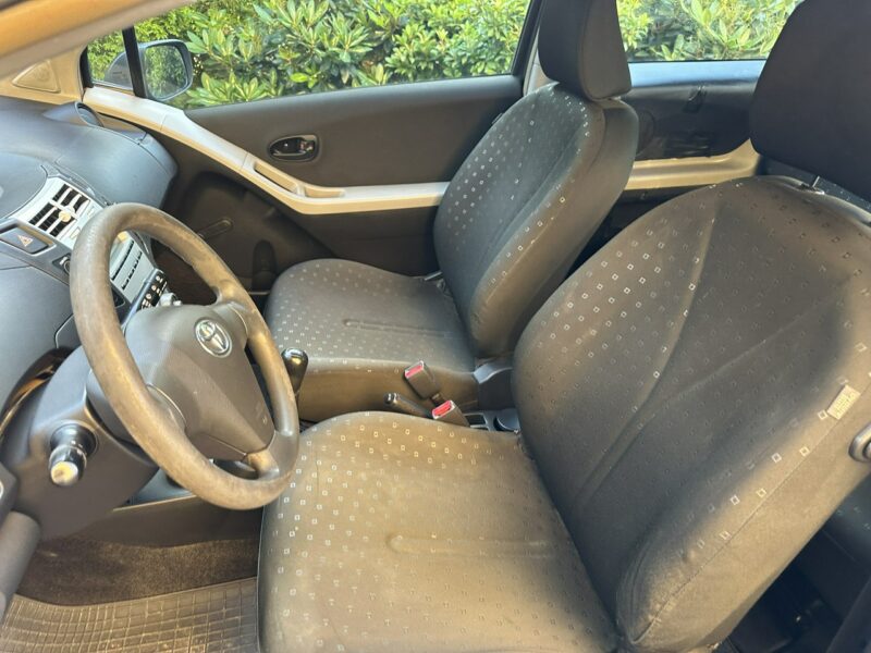Toyota Yaris Polski salon/Rozrząd łańcuch/Mocna benz/Klimatyzacja/Isofix II (2005-2011)