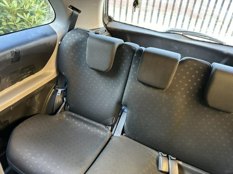 Toyota Yaris Polski salon/Rozrząd łańcuch/Mocna benz/Klimatyzacja/Isofix II (2005-2011)