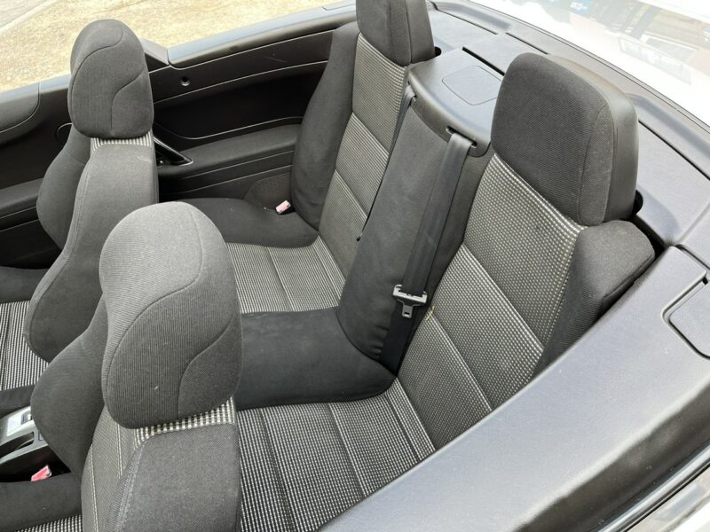 Peugeot 307 CC 2.0 Klima Alu El szyby KS Serw Bez Rdzy Stan BDB BEzwypadk Opłacony