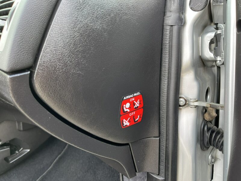 Peugeot 307 CC 2.0 Klima Alu El szyby KS Serw Bez Rdzy Stan BDB BEzwypadk Opłacony