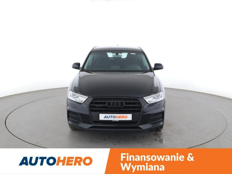Audi Q3 4x4 S-tronic xenon navi klima auto czujniki parkowania I (2011-2018)
