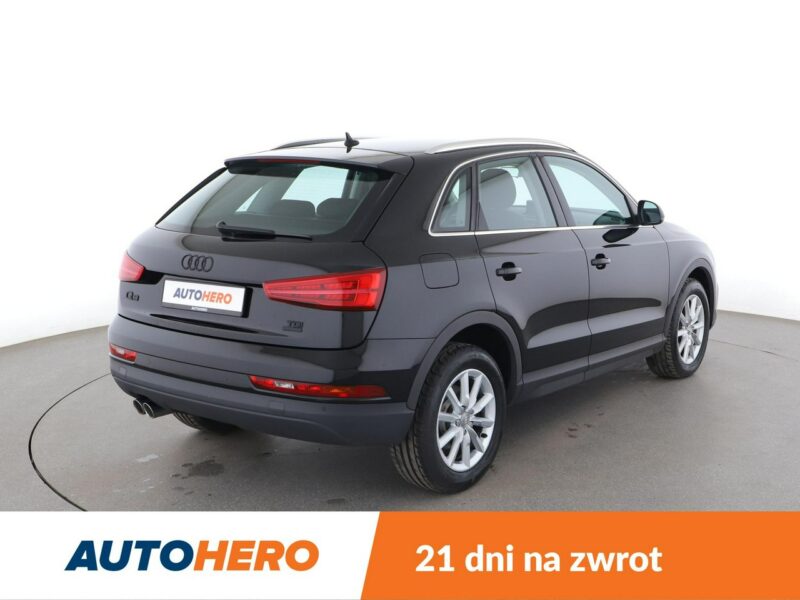 Audi Q3 4x4 S-tronic xenon navi klima auto czujniki parkowania I (2011-2018)
