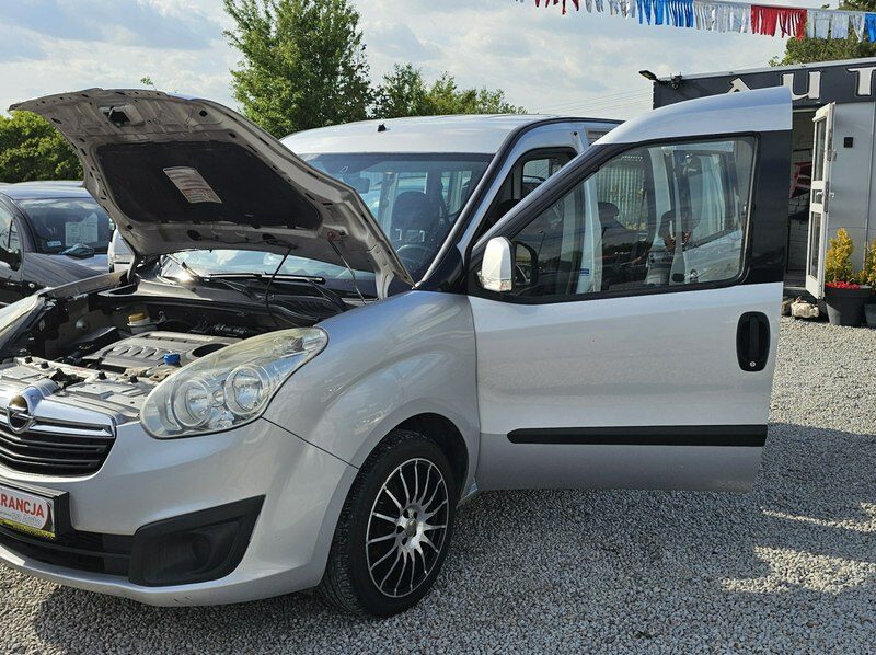 Opel Combo -SPRZEDANY- Mega Wyposażenie,1,6 CDTI,Klima,PDC,Podgrz.fotele/ZAMIANA D (2011-)