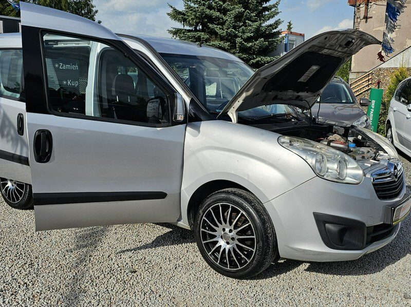 Opel Combo -SPRZEDANY- Mega Wyposażenie,1,6 CDTI,Klima,PDC,Podgrz.fotele/ZAMIANA D (2011-)